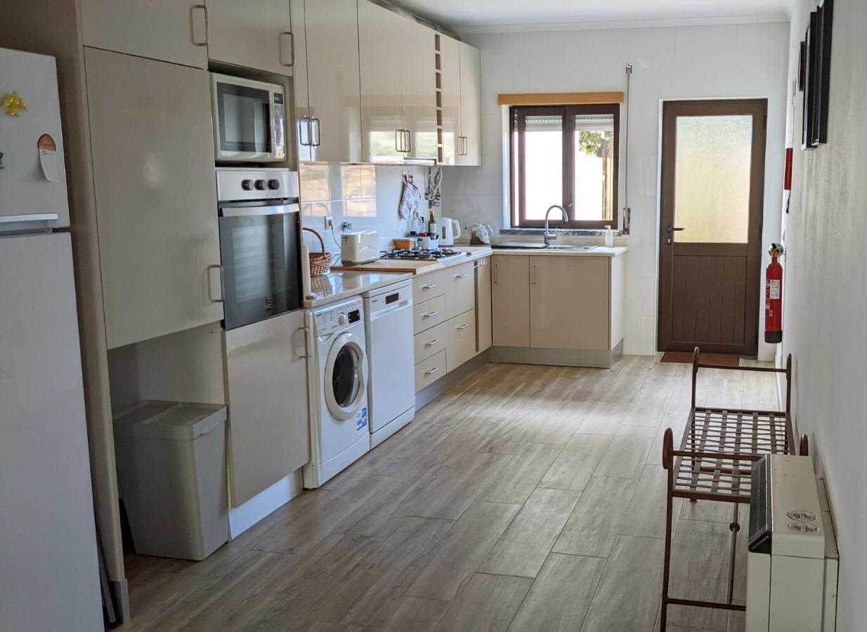 Casa Domingues Guest House 卡尔达斯达·赖尼亚 外观 照片