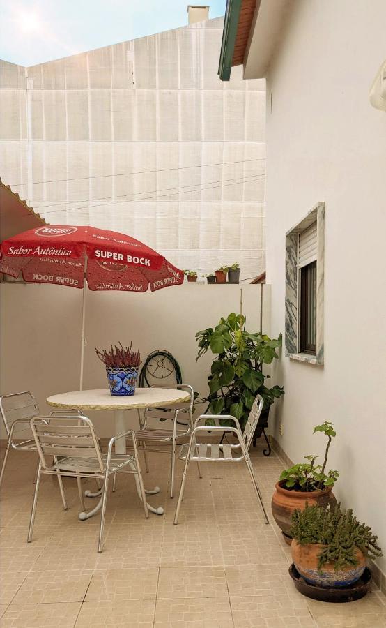 Casa Domingues Guest House 卡尔达斯达·赖尼亚 外观 照片